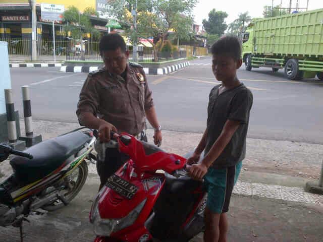 IMG-20160514-WA016